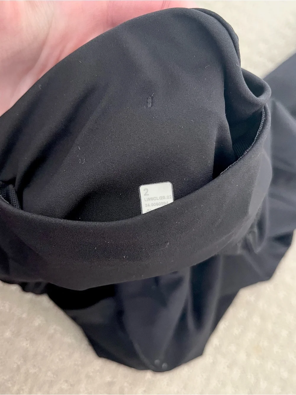 Lululemon High-Waist Black Active Leggings with Side and Back Pockets